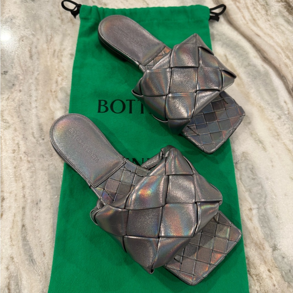 Bottega Veneta Metallic Lido Flat Sandal